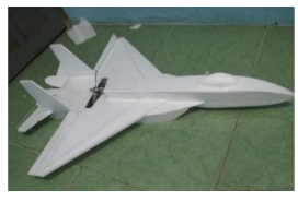 Averefelin (pesawat pengusir hama burung)