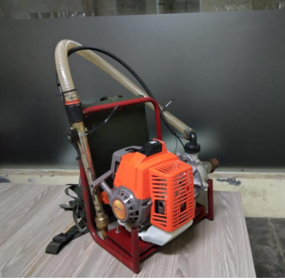 Pemadam Kebakaran Gendong